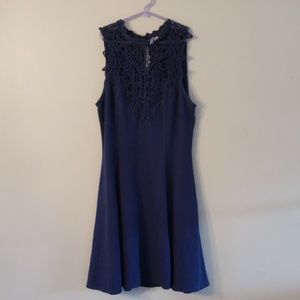 Blue lace short dress